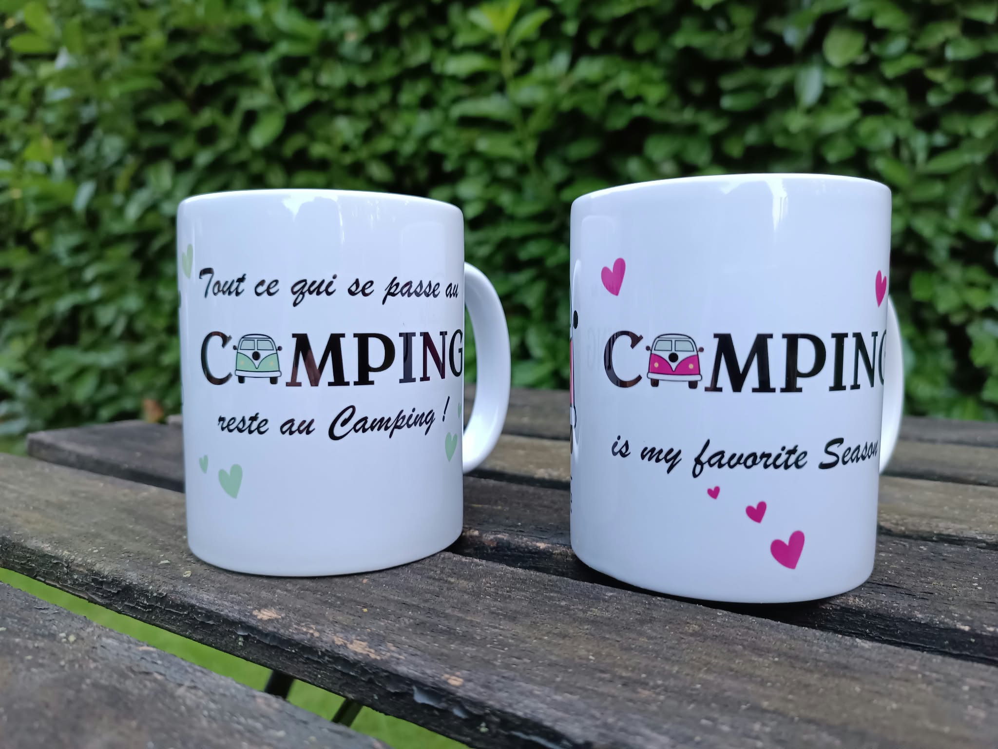 Mugs du Bloemstraete avec messages sur le camping